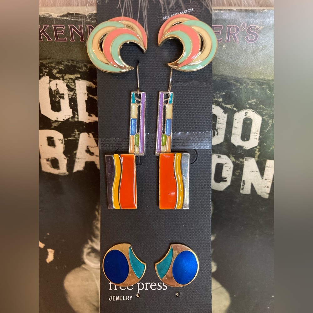 Awesome Vintage 80’s Enamel Earrings- Bundle of Four